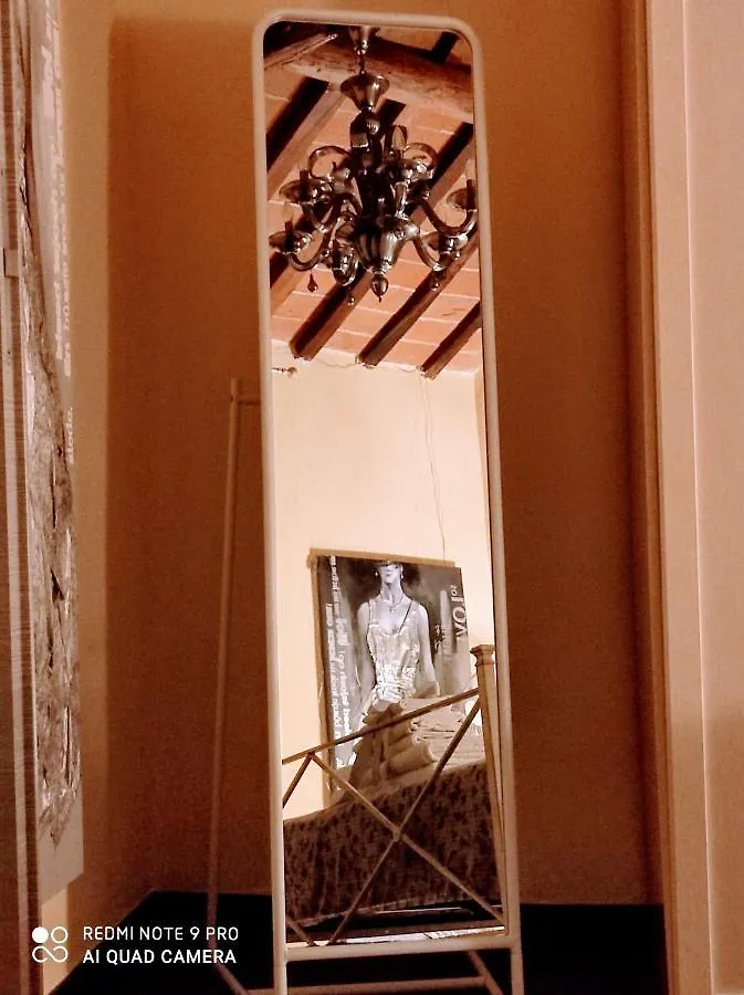 Rohouse -Experience- Villa Arezzo 0*,  Italy