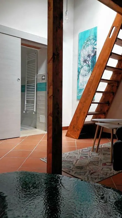 Rohouse -Experience- Villa Arezzo 0*,